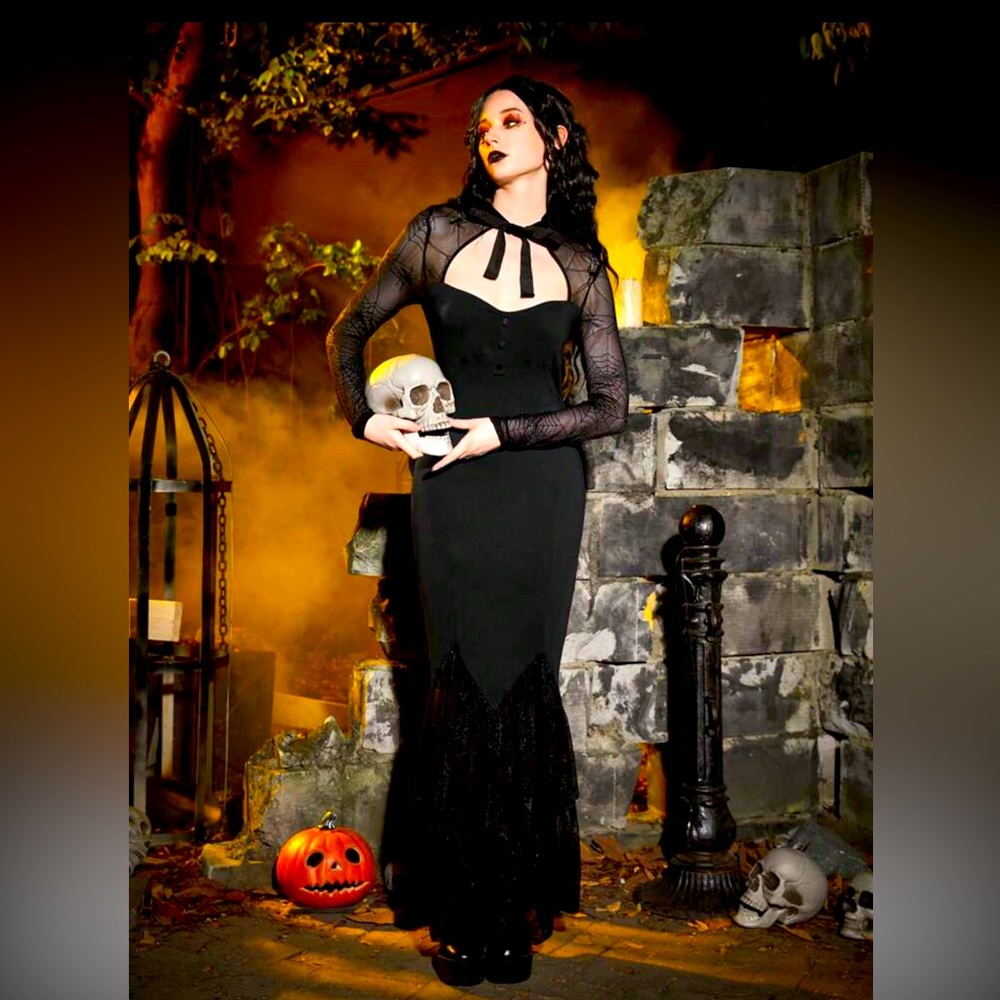 ROMWE Morticia Style Dress